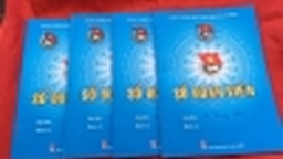 Lễ trưởng thành Đội và kết nạp Đoàn viên mới năm học 2015 - 2016