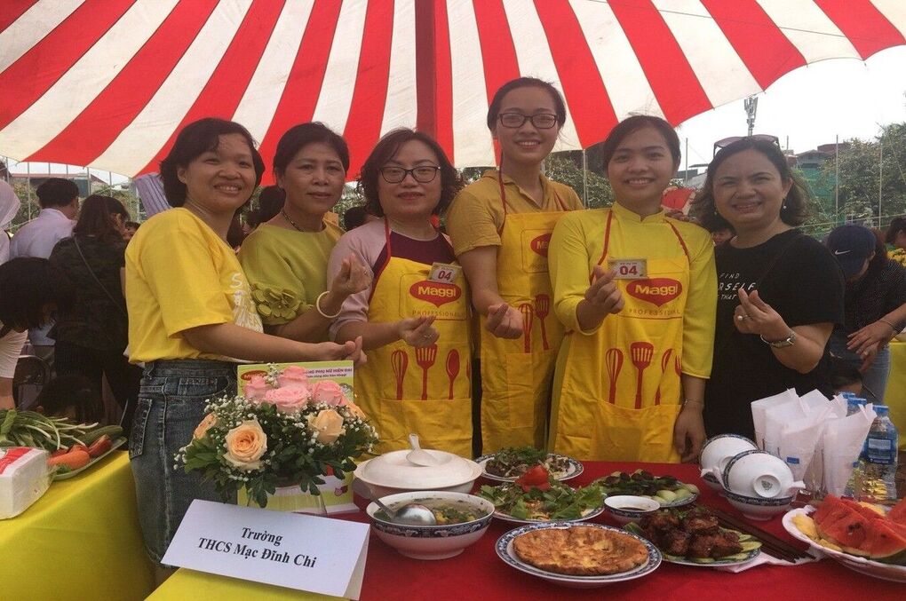 CÔNG ĐOÀN THCS MẠC ĐĨNH CHI THAM DỰ “HỘI THI NẤU ĂN ĐỒNG HÀNH CÙNG PHỤ NỮ HIỆN ĐẠI”