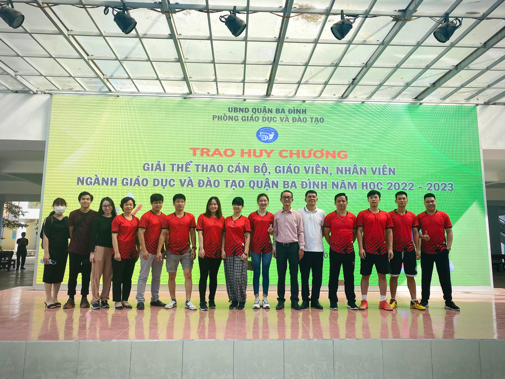 Hào hứng tham gia Giải thể thao cán bộ, giáo viên, nhân viên ngành Giáo dục và Đào tạo quận Ba Đình