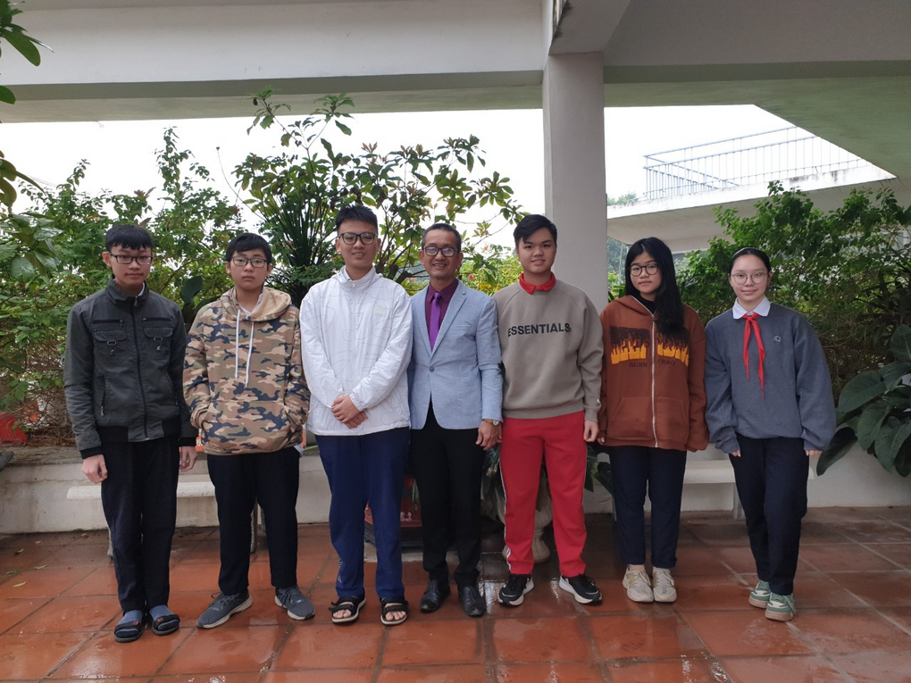 Gặp mặt đội tuyển học sinh giỏi lớp 9 cấp thành phố