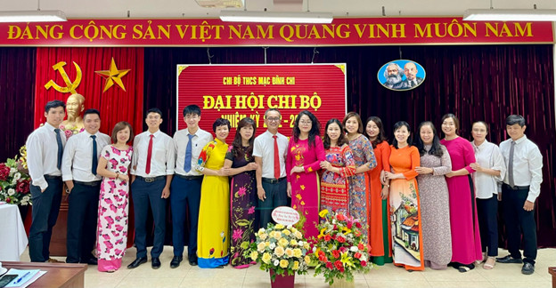 Đại hội Chi bộ trường THCS Mạc Đĩnh Chi nhiệm kì 2022 – 2025
