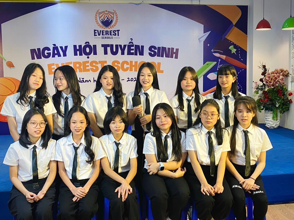 Chính thức mở bình chọn tiết mục của học sinh THCS Mạc Đĩnh Chi tham dự vòng studio “Bước nhảy thiện nguyện Everest 2023”