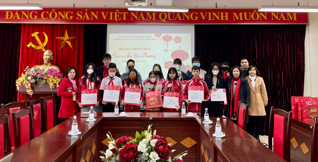 Xuân ấm yêu thương