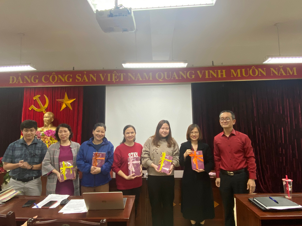 Món quà tháng Tư