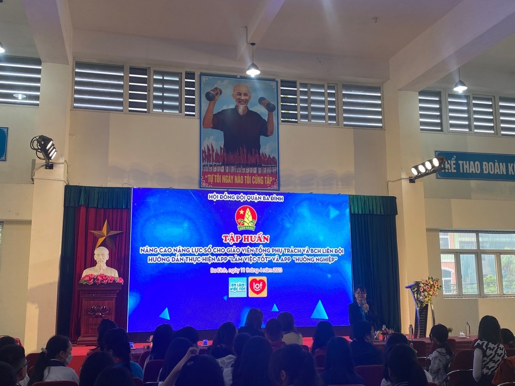 Tập huấn nghiệp vụ công tác Đội và phong trào thiếu nhi Quận Ba Đình năm học 2022- 2023