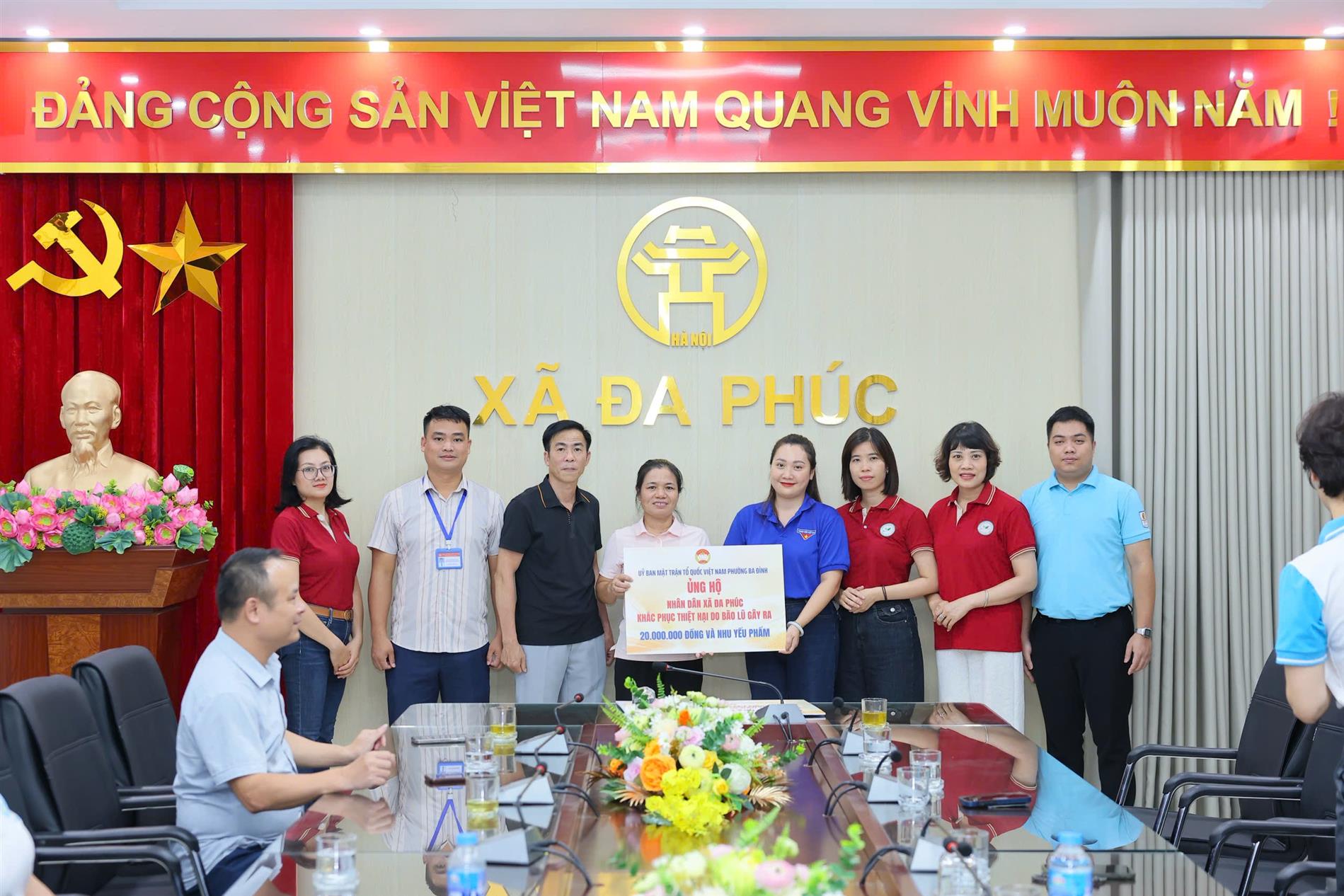 Trường THCS Mạc Đĩnh Chi chung tay hỗ trợ khắc phục hậu quả sau bão lũ tại Hà Nội
