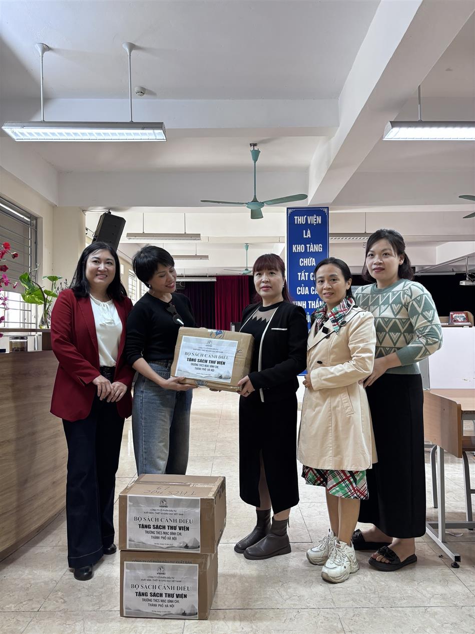 Món quà ý nghĩa từ Công ty Cổ phần đầu tư xuất bản thiết bị Giáo dục Việt Nam – Bộ sách Cánh Diều