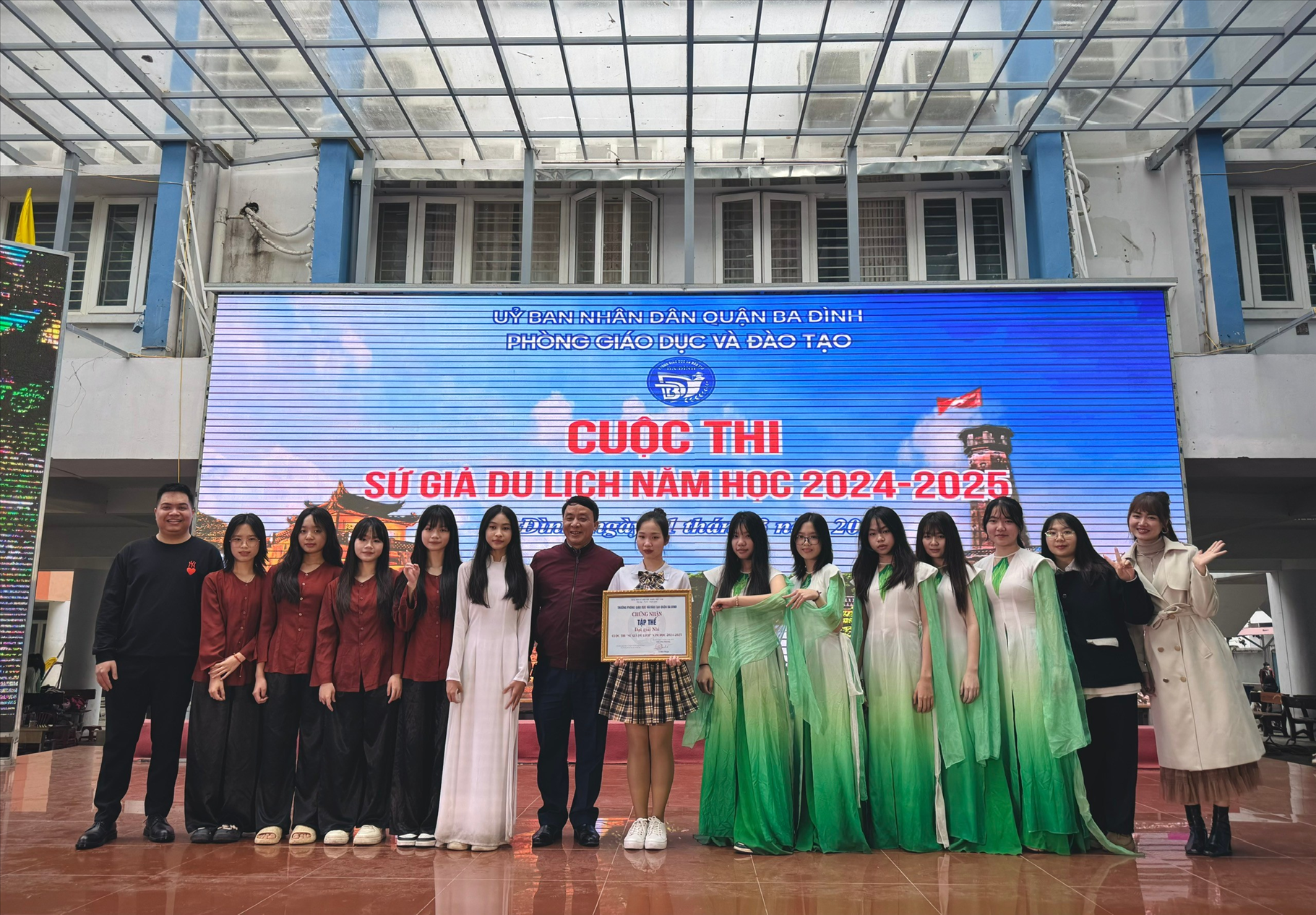 Trường THCS Mạc Đĩnh Chi xuất sắc đạt giải Nhì cuộc thi “Sứ giả du lịch” năm học 2024-2025