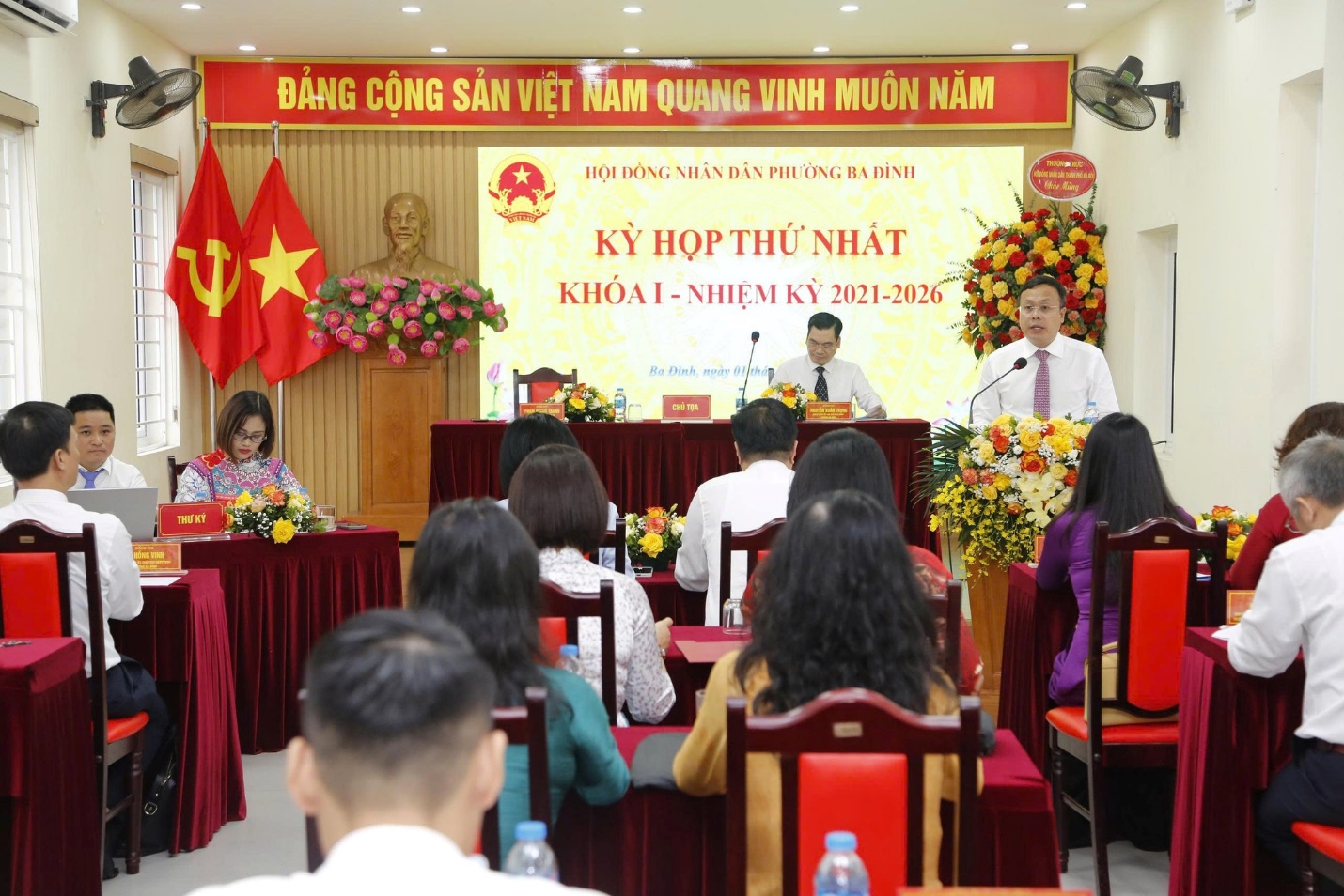 E:\BÀI TRANG WEB\2025.07\Ngày đầu vận hành 2.jpg